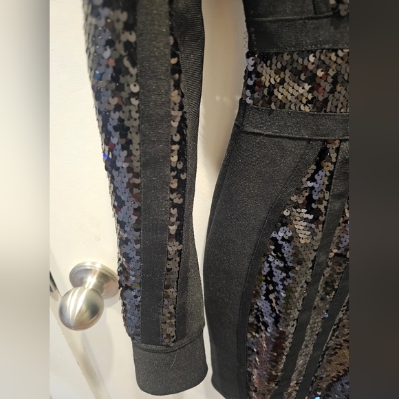 "Fashion Nova Black Sequin Long Sleeve Bodycon Mini Dress Size M" - Picture 2 of 9